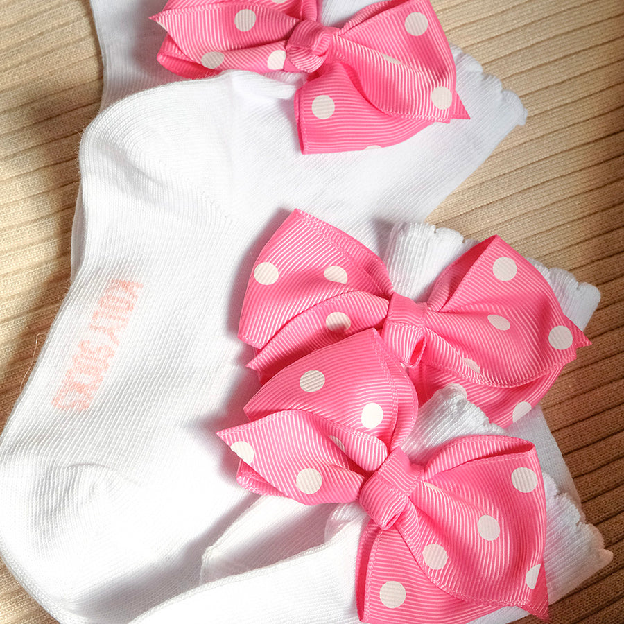 Socks with dark pink bow